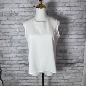 Notations Cream Sleeveless Blouse